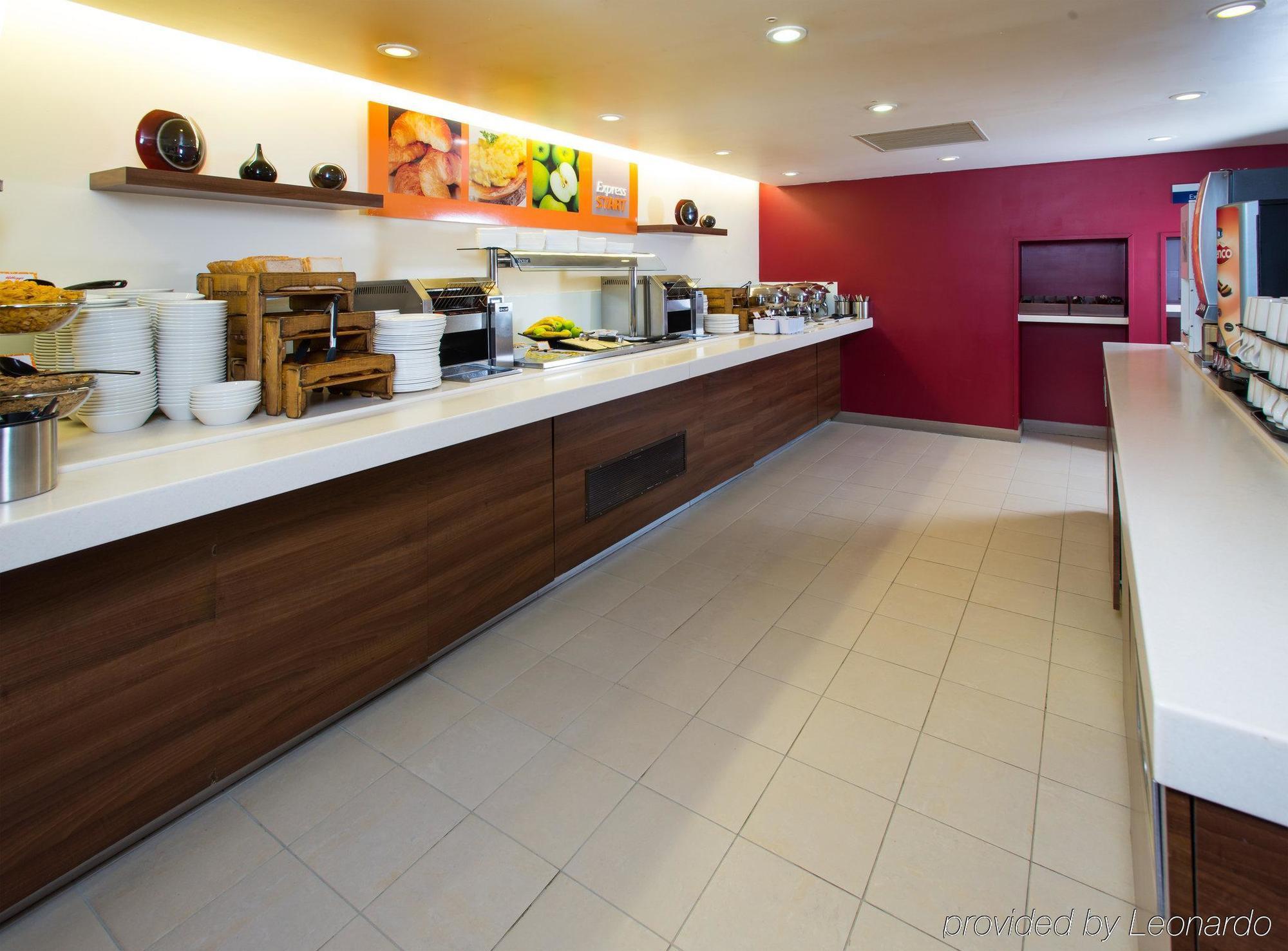 Holiday Inn Express Exeter East By Ihg Kültér fotó
